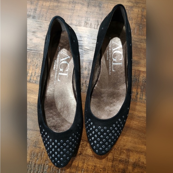 EUC AGL Studded Suede Flats - Picture 2 of 8